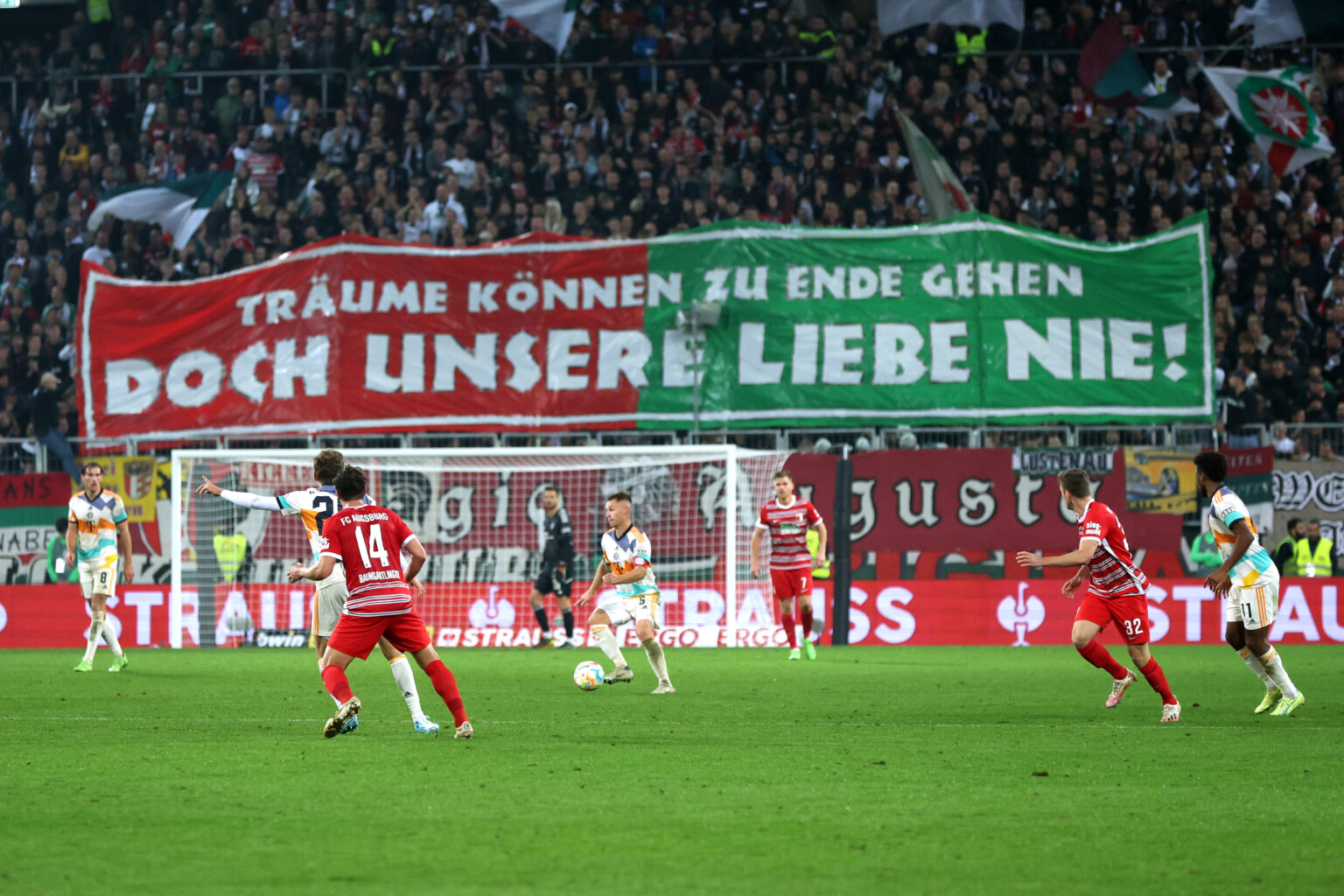 FC Augsburg v FC Bayern München - DFB Cup: Second Round - Rosenau ...